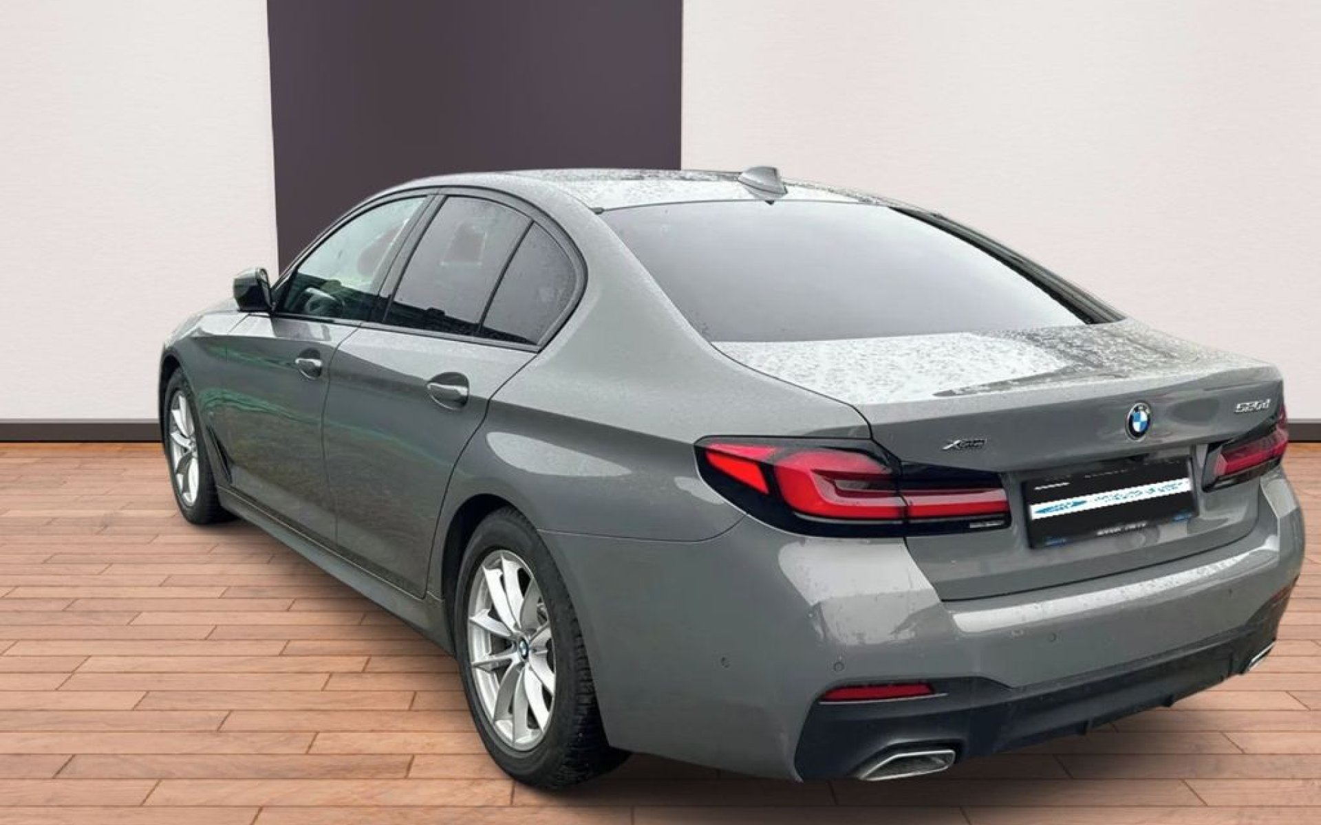 BMW 520dX M-paket, 2.0d -140kW