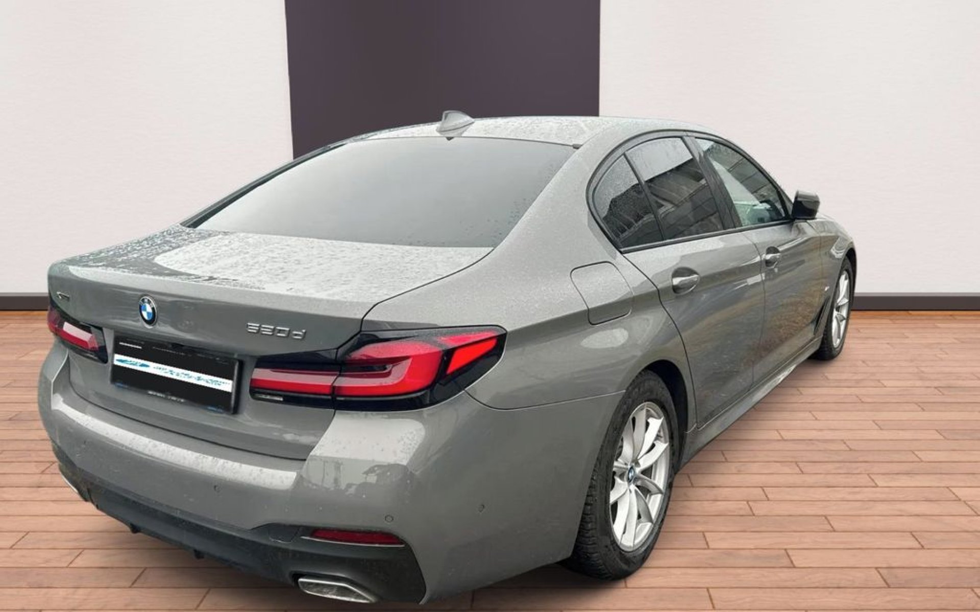 BMW 520dX M-paket, 2.0d -140kW