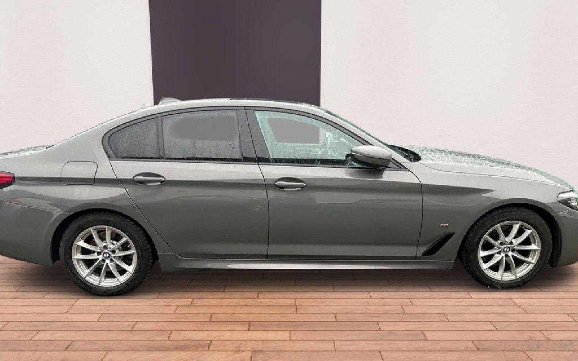 BMW 520dX M-paket, 2.0d -140kW