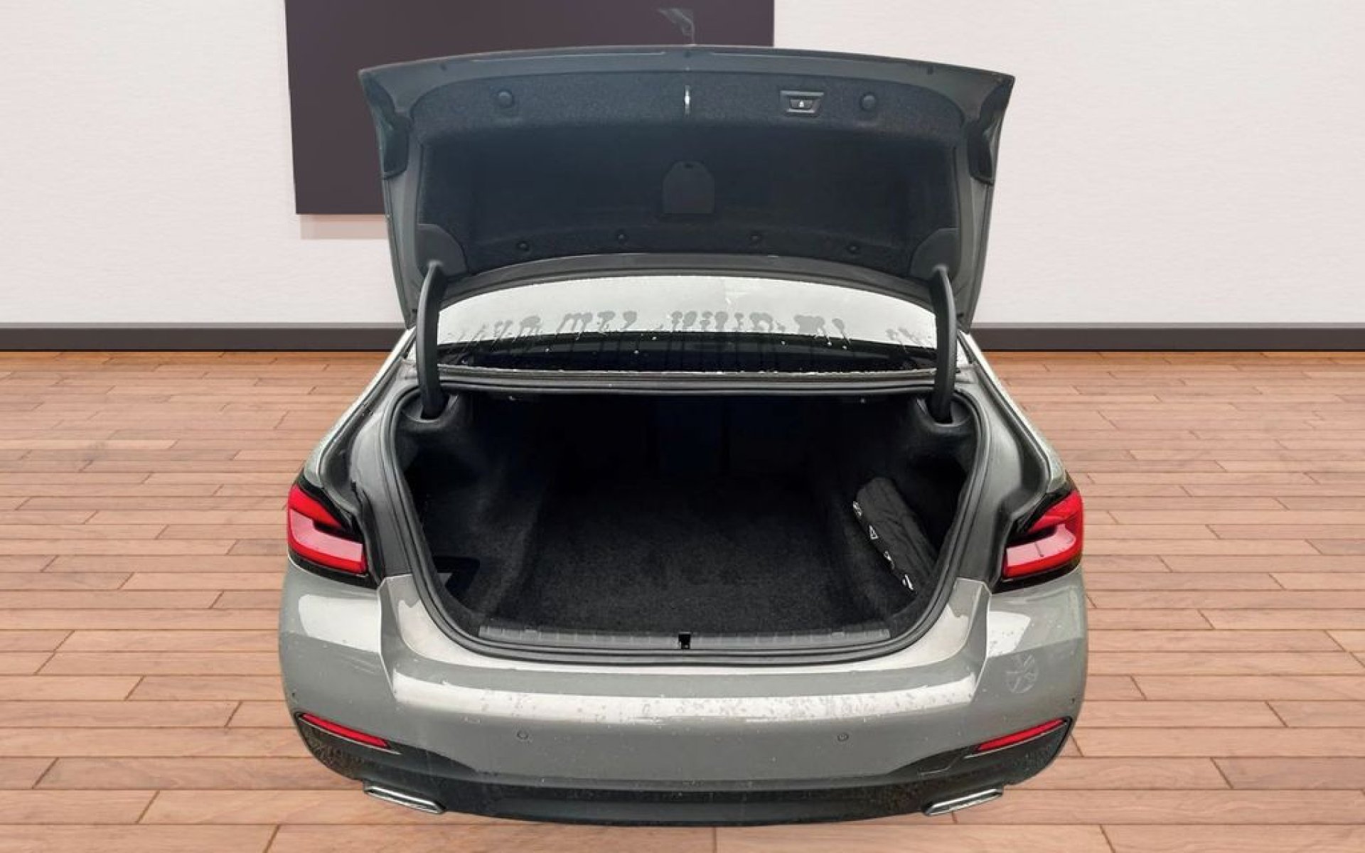 BMW 520dX M-paket, 2.0d -140kW