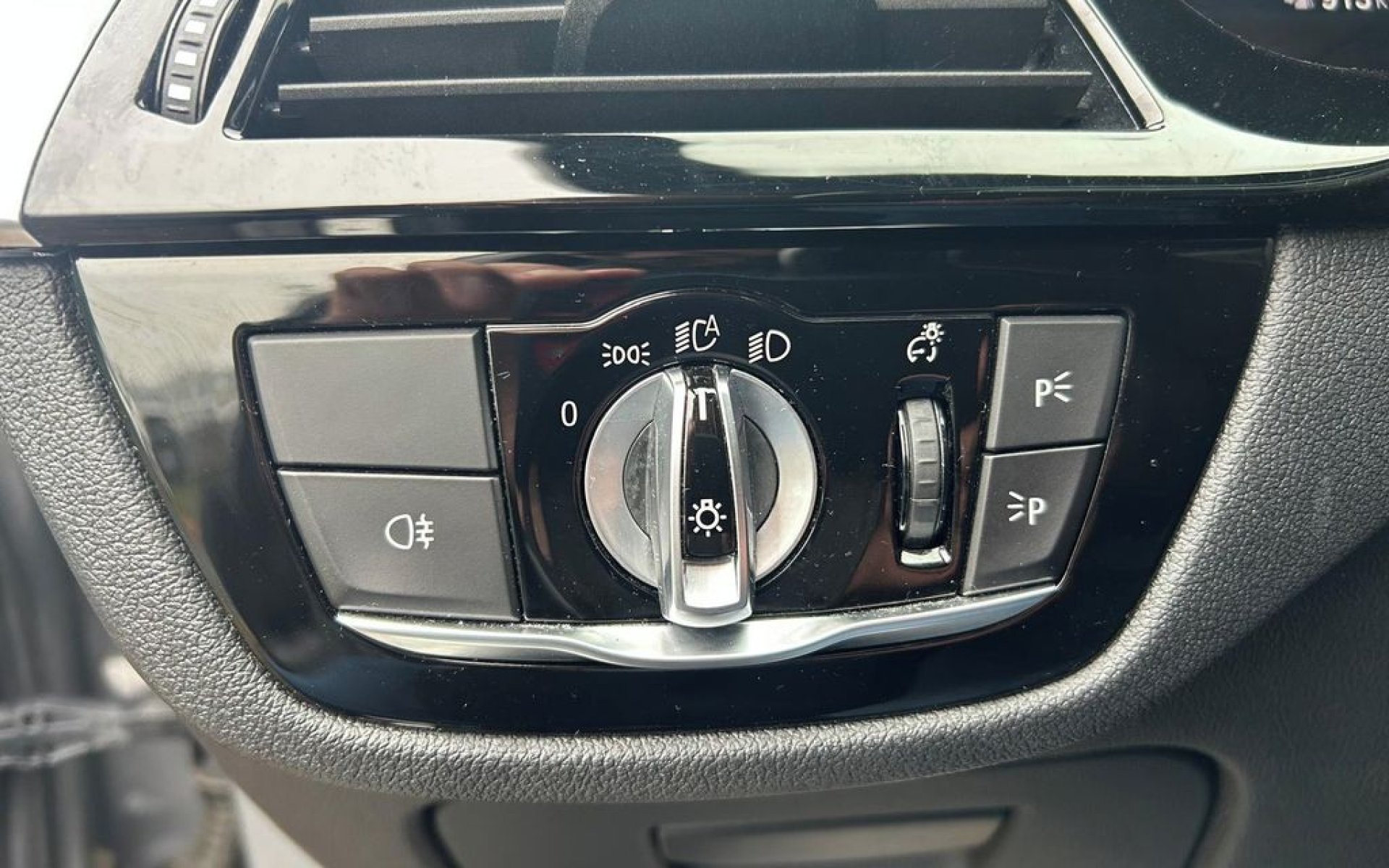 BMW 520dX M-paket, 2.0d -140kW