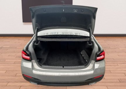 BMW 520dX M-paket, 2.0d -140kW